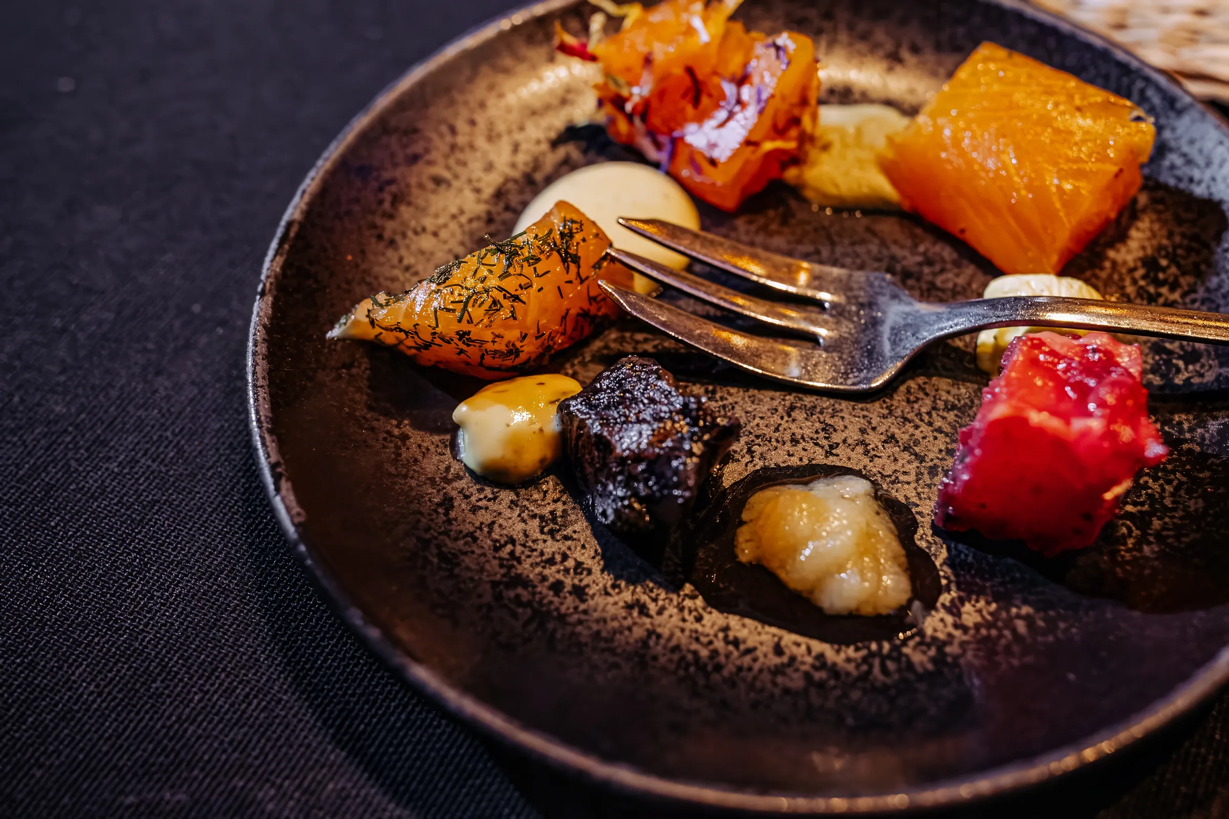 Assiette colorée
