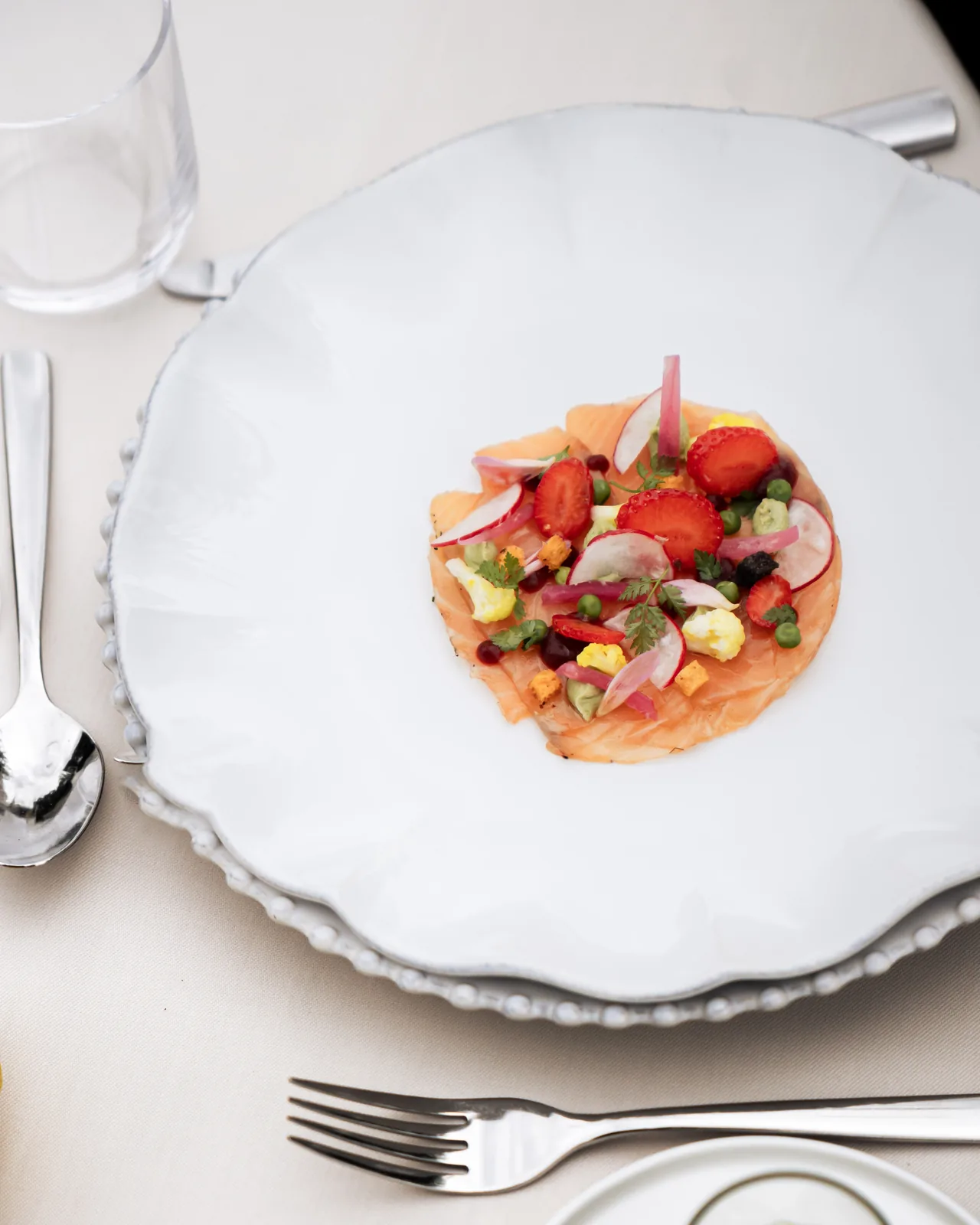 Saumon et légumes croquants